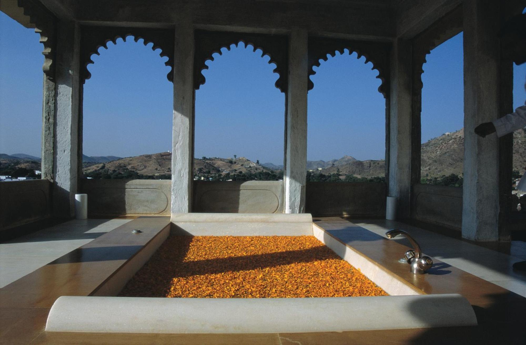 Raas Devigarh Hotel Delwara Luaran gambar