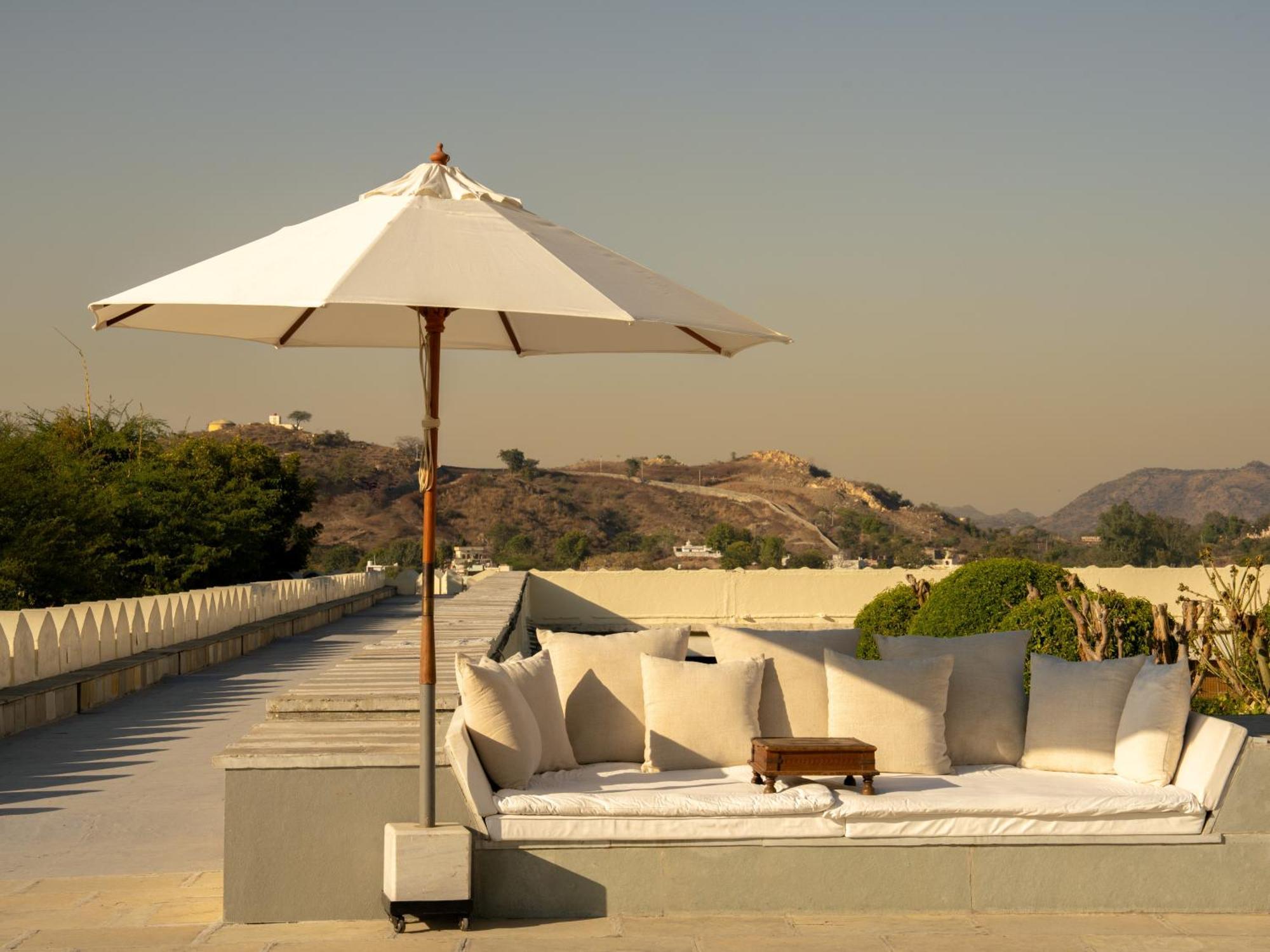 Raas Devigarh Hotel Delwara Luaran gambar