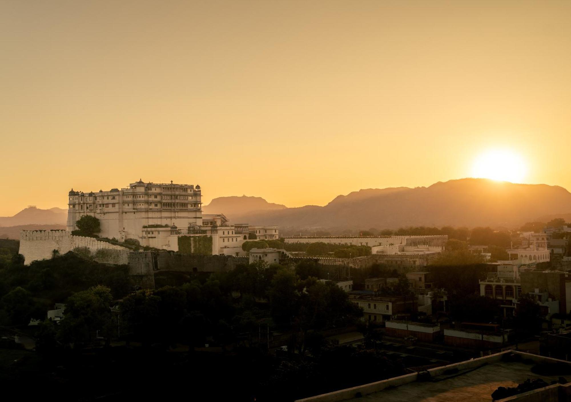 Raas Devigarh Hotel Delwara Luaran gambar